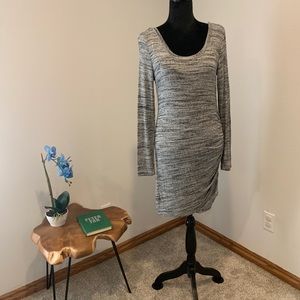 Long sleeve mid length Splendid dress